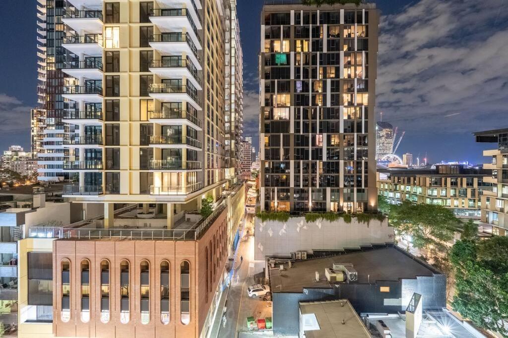 South 2b2b Apt&parking * Brisbane